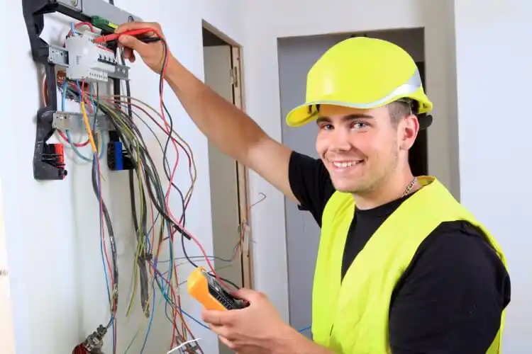 elektricien Vrouwenparochie